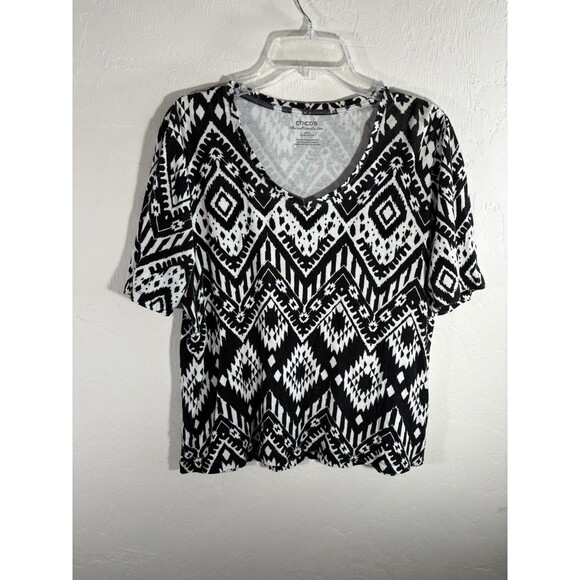 Chico's Tops - Chicos Black & White Tribal Print Sz 2 Large Woman’s Cotton Blouse V-neck Aztec